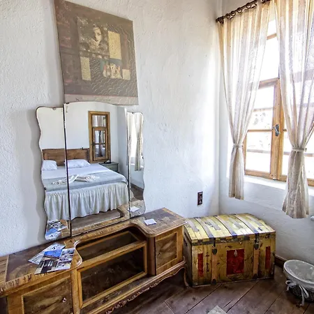 Saliha Hanim Tas Birgi