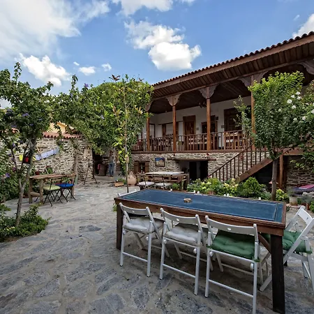 Hotell Saliha Hanim Tas Birgi