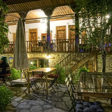 Saliha Hanim Tas Hotel Birgi