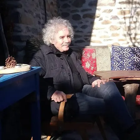 Saliha Hanim Tas فندق Birgi