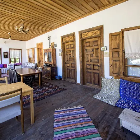 Hotel Saliha Hanim Tas 3*